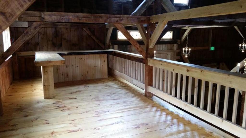 Highland Lake Inn Andover Exterior photo