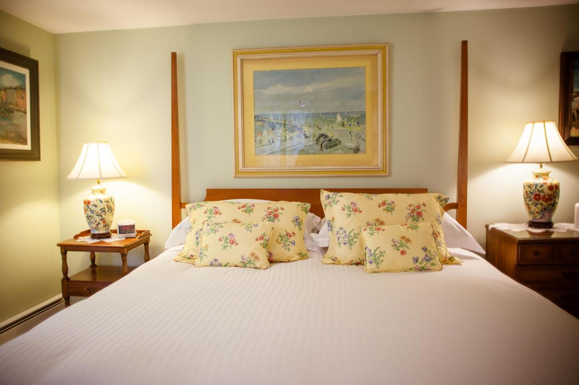 Highland Lake Inn Andover Room photo