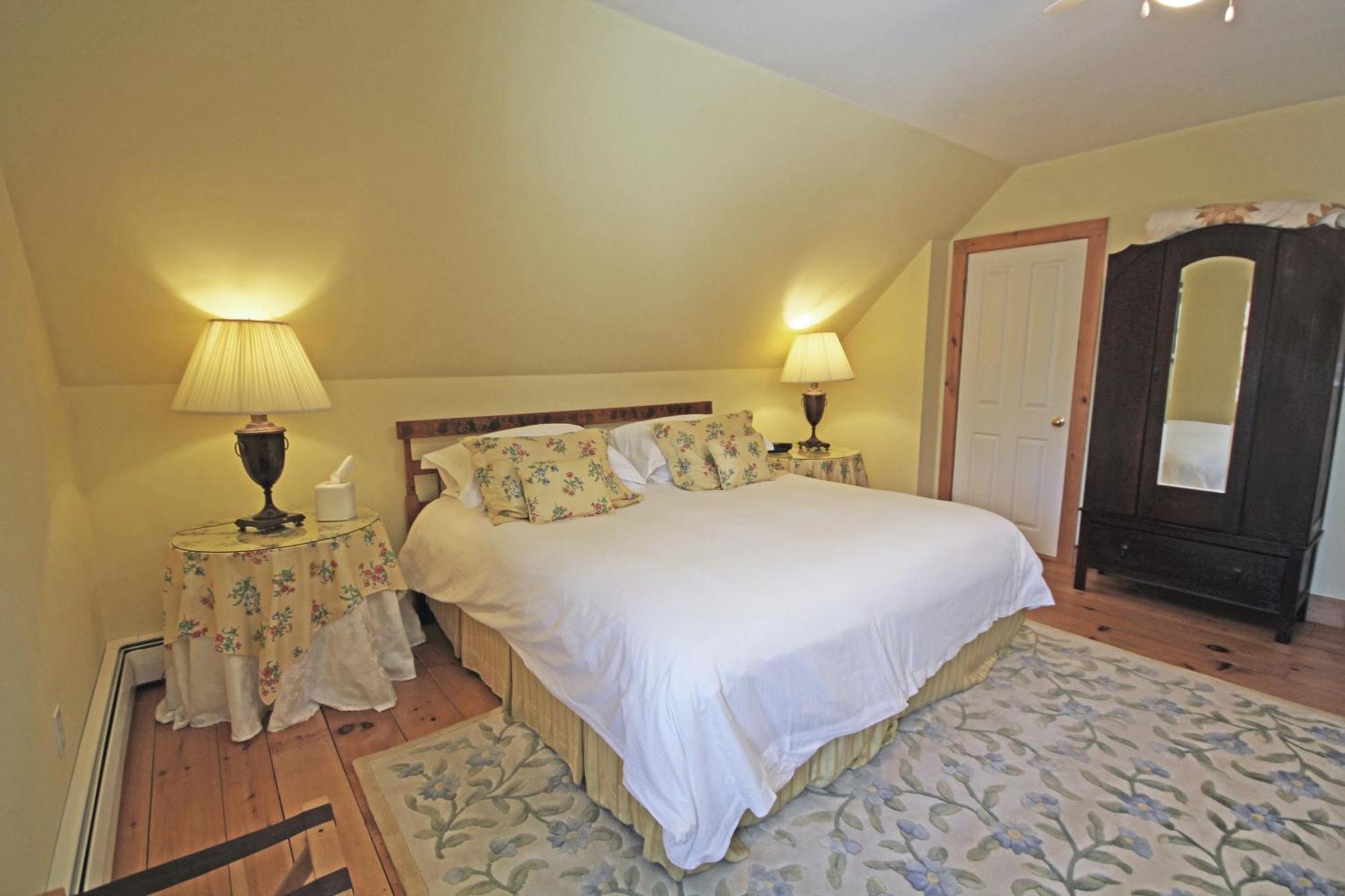 Highland Lake Inn Andover Room photo