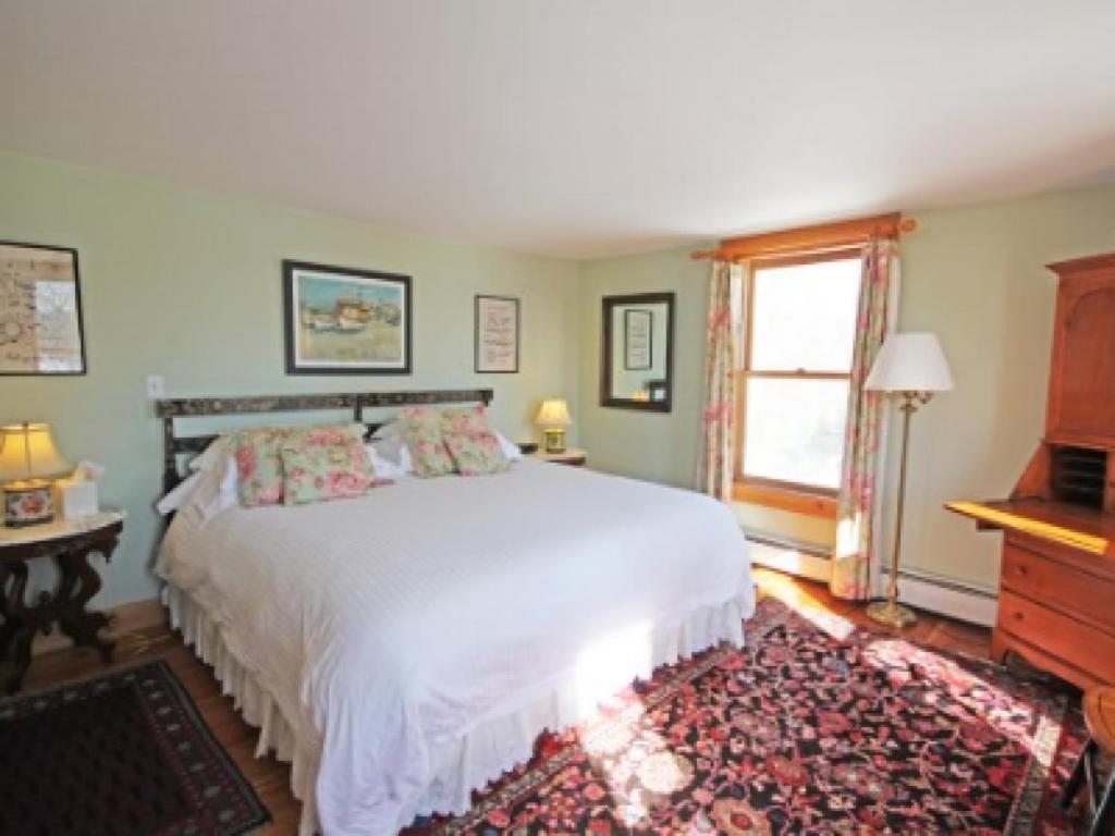 Highland Lake Inn Andover Room photo